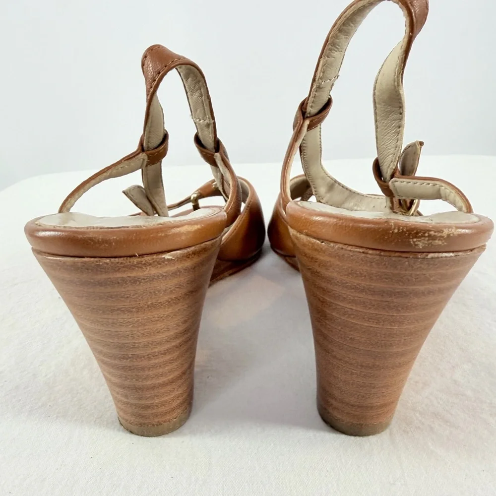 AGL Attilio‎ Giusti Leombruni Leather Strappy Wedge Sandal in Brown Size 8.5